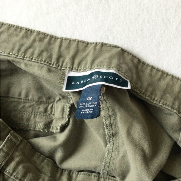 Karen Scott Green Khaki Capri Size 16 - Picture 5 of 5